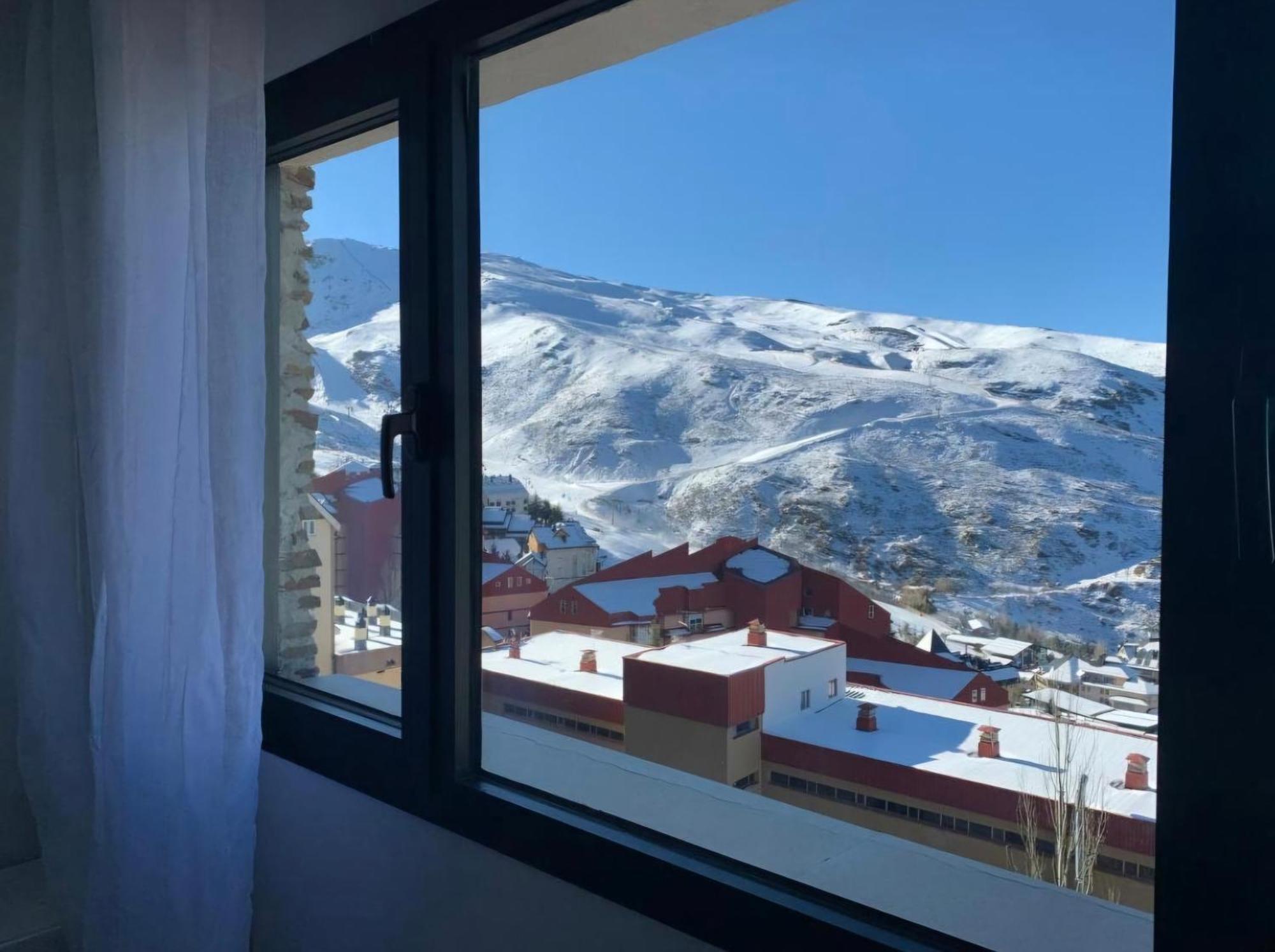 Bhost - Monte Oiz Ii-E Lägenhet Sierra Nevada Exteriör bild